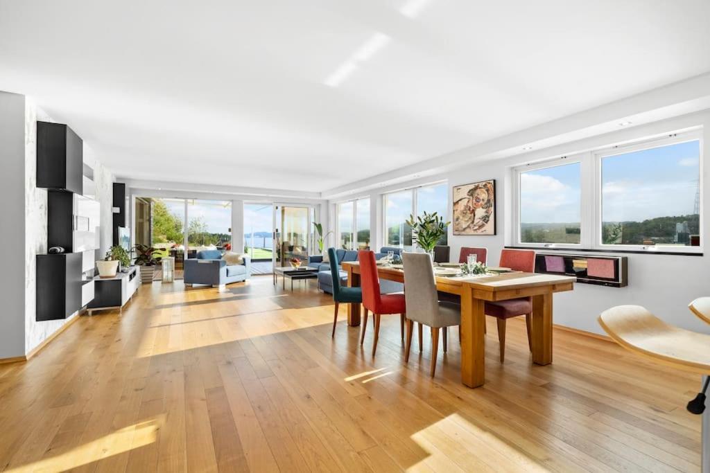 Penthouse Leilighet 200 Kvm Vakker Sjoutsikt. Appartamento Bergen Esterno foto