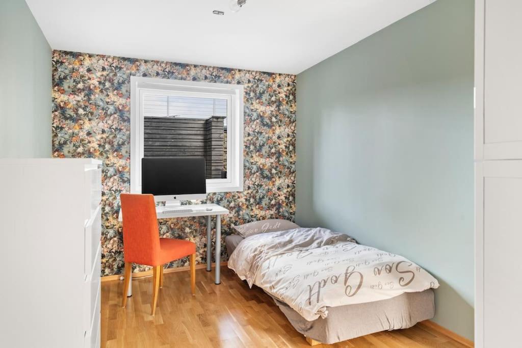 Penthouse Leilighet 200 Kvm Vakker Sjoutsikt. Appartamento Bergen Esterno foto