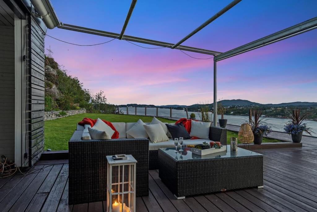 Penthouse Leilighet 200 Kvm Vakker Sjoutsikt. Appartamento Bergen Esterno foto